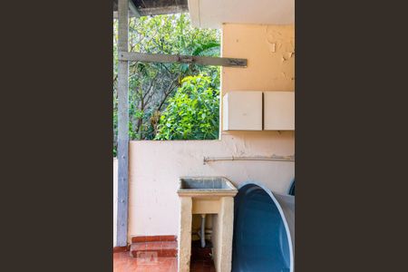 Casa à venda com 472m², 8 quartos e 6 vagasÁrea de Serviço