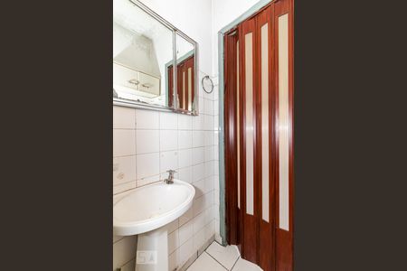 Casa à venda com 472m², 8 quartos e 6 vagasBanheiro