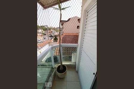 Casa à venda com 164m², 3 quartos e 4 vagas Casa à venda com 164m², 3 quartos e 4 vagasVaranda da Suíte