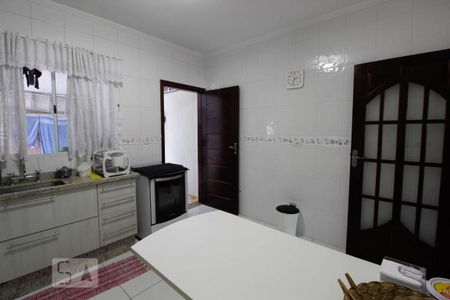 Casa à venda com 164m², 3 quartos e 4 vagas Casa à venda com 164m², 3 quartos e 4 vagasCozinha