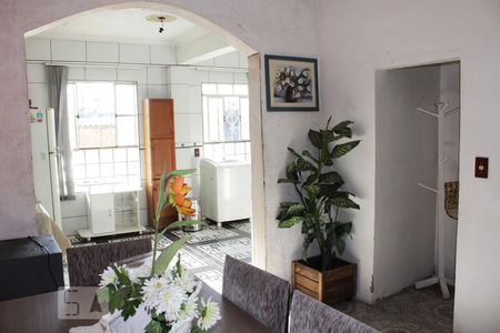 Detalhes sala de jantar de casa à venda com 3 quartos, 498m² em Rubem Berta, Porto Alegre