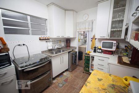 Apartamento à venda com 80m², 2 quartos e 1 vaga Apartamento à venda com 80m², 2 quartos e 1 vagaCozinha