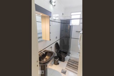 Apartamento à venda com 76m², 3 quartos e 1 vagaBanheiro Social