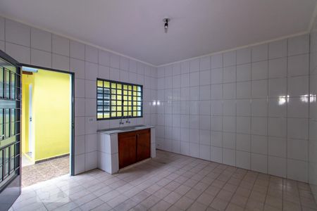 Sala/Cozinha de casa para alugar com 1 quarto, 40m² em Chácara Santo Antônio , São Paulo