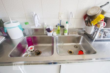 Casa à venda com 330m², 5 quartos e 6 vagasDetalhe Cozinha