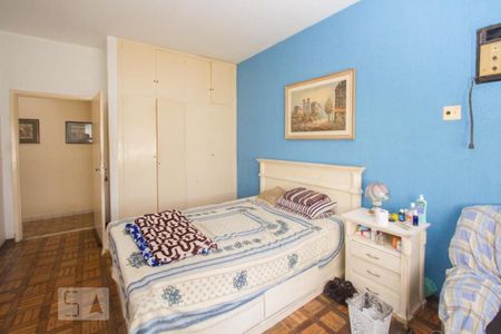 Suíte 1 de casa à venda com 5 quartos, 330m² em Chácara Monte Alegre, São Paulo