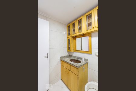 Banheiro de apartamento para alugar com 1 quarto, 29m² em Centro Histórico, Porto Alegre