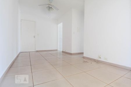 Apartamento à venda com 42m², 1 quarto e 1 vagaSala