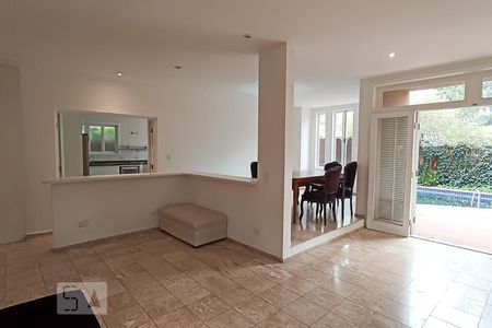 Sala de estar e jantar de casa de condomínio à venda com 3 quartos, 375m² em Alphaville, Santana de Parnaíba