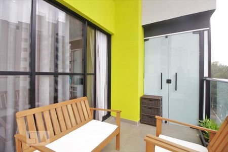 Varanda de apartamento à venda com 2 quartos, 75m² em Vila Andrade, São Paulo