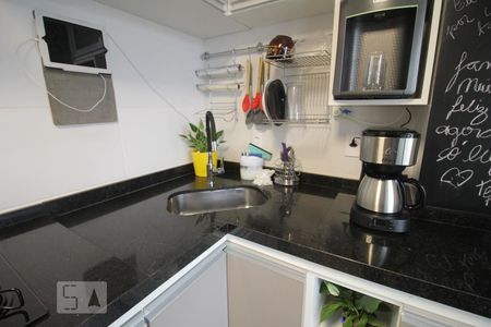 Apartamento à venda com 75m², 2 quartos e 2 vagasPia