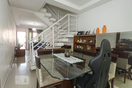 Sala jantar de casa à venda com 3 quartos, 120m² em Vila Ema, São Paulo