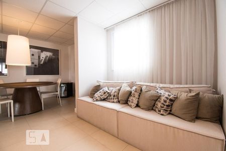 Apartamento à venda com 43m², 1 quarto e 1 vaga Apartamento à venda com 43m², 1 quarto e 1 vagaSalão de jogos