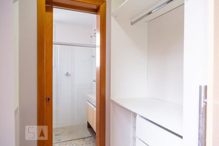 Apartamento à venda com 180m², 3 quartos e 3 vagasCloset da Suíte