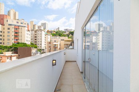 Apartamento à venda com 180m², 3 quartos e 3 vagasCobertura