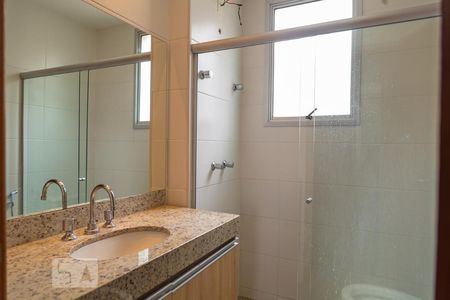 Apartamento à venda com 180m², 3 quartos e 3 vagasBanheiro Social 1