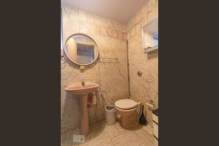 Banheiro de apartamento para alugar com 3 quartos, 78m² em Água Verde, Curitiba