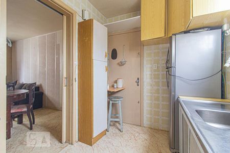 Cozinha de apartamento para alugar com 3 quartos, 78m² em Água Verde, Curitiba