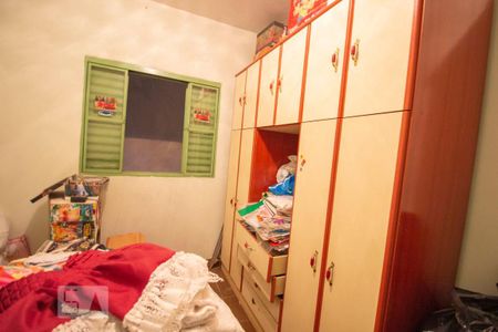 Casa à venda com 290m², 7 quartos e 4 vagasQuarto 2