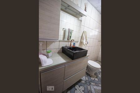 Casa à venda com 290m², 7 quartos e 4 vagasBanheiro 3