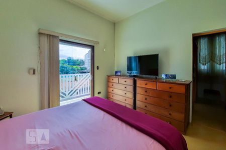 Casa à venda com 350m², 4 quartos e 3 vagas Casa à venda com 350m², 4 quartos e 3 vagasSuíte 1