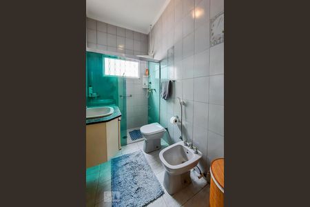 Casa à venda com 350m², 4 quartos e 3 vagas Casa à venda com 350m², 4 quartos e 3 vagasBanheiro Social