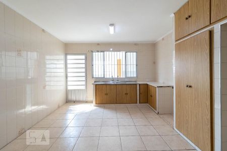 Casa à venda com 373m², 6 quartos e 1 vagaCozinha