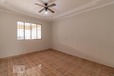 Sala de casa à venda com 6 quartos, 373m² em Vila Prado, São Paulo