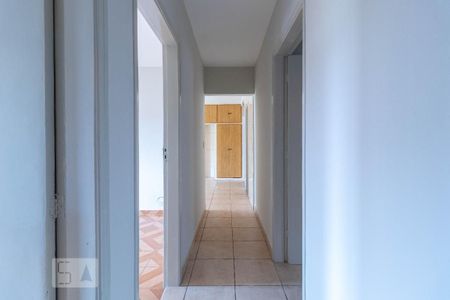 Casa à venda com 373m², 6 quartos e 1 vagaCorredor