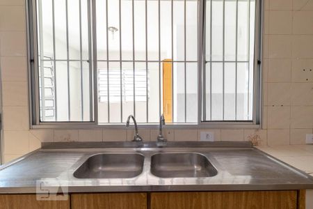 Casa à venda com 373m², 6 quartos e 1 vagaCozinha