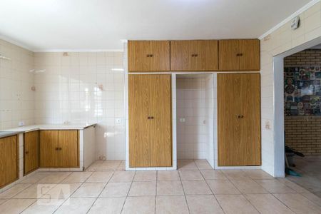 Casa à venda com 373m², 6 quartos e 1 vagaCozinha