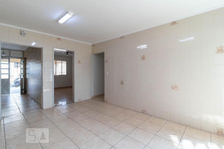 Casa à venda com 373m², 6 quartos e 1 vagaCozinha