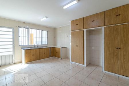 Casa à venda com 373m², 6 quartos e 1 vagaCozinha