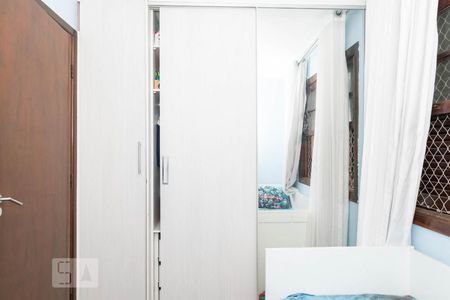 Casa à venda com 230m², 3 quartos e 3 vagasQuarto 2