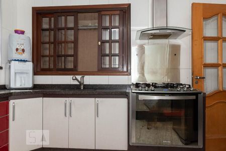 Casa à venda com 230m², 3 quartos e 3 vagasCozinha