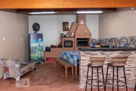 Casa à venda com 230m², 3 quartos e 3 vagasÁrea Gourmet