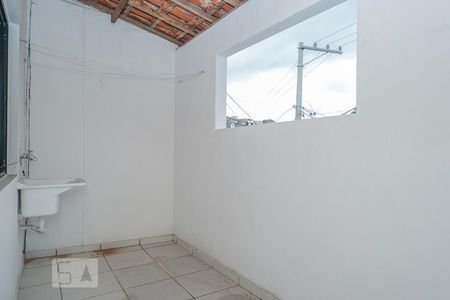 Casa para alugar com 75m², 1 quarto e sem vagaÁrea de Serviço