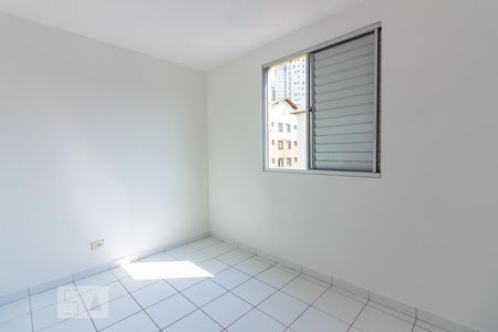 Quarto 1 de apartamento para alugar com 2 quartos, 44m² em Conceicao, Osasco
