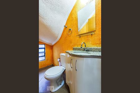 Casa à venda com 400m², 3 quartos e 5 vagas Casa à venda com 400m², 3 quartos e 5 vagasLavabo