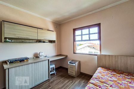 Casa à venda com 400m², 3 quartos e 5 vagas Casa à venda com 400m², 3 quartos e 5 vagasQuarto 2