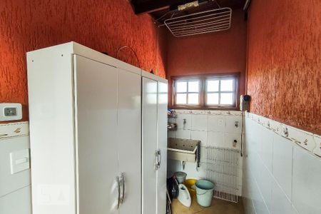 Casa à venda com 400m², 3 quartos e 5 vagas Casa à venda com 400m², 3 quartos e 5 vagasÁrea de Serviço