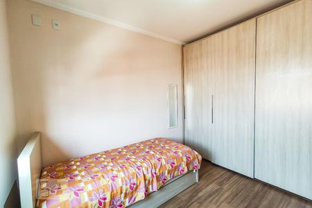 Casa à venda com 400m², 3 quartos e 5 vagas Casa à venda com 400m², 3 quartos e 5 vagasQuarto 2