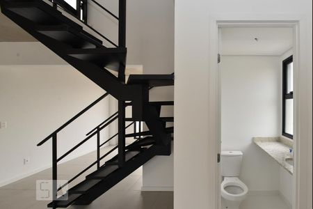 Lavabo de apartamento para alugar com 2 quartos, 144m² em Santana, São Paulo