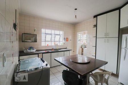 Casa à venda com 500m², 3 quartos e 2 vagasCozinha
