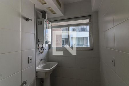 Apartamento para alugar com 64m², 2 quartos e 1 vaga Apartamento para alugar com 64m², 2 quartos e 1 vagaCozinha e Área de Serviço
