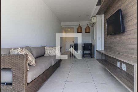Sala de apartamento para alugar com 2 quartos, 64m² em Recreio dos Bandeirantes, Rio de Janeiro