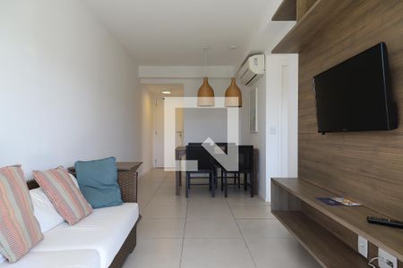 Sala de apartamento para alugar com 2 quartos, 64m² em Recreio dos Bandeirantes, Rio de Janeiro