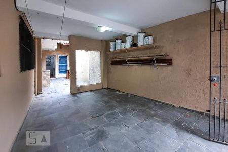 Casa para alugar com 67m², 1 quarto e 1 vagaGaragem