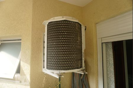 Casa à venda com 200m², 3 quartos e 3 vagas Casa à venda com 200m², 3 quartos e 3 vagasVaranda da Suíte