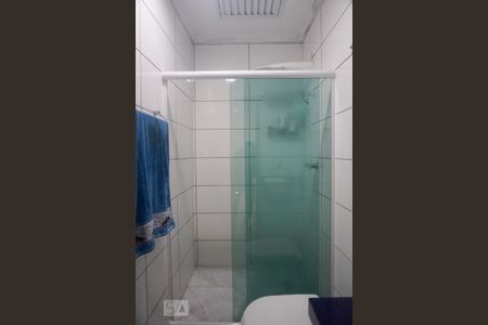 Casa à venda com 200m², 3 quartos e 3 vagas Casa à venda com 200m², 3 quartos e 3 vagasBanheiro Social